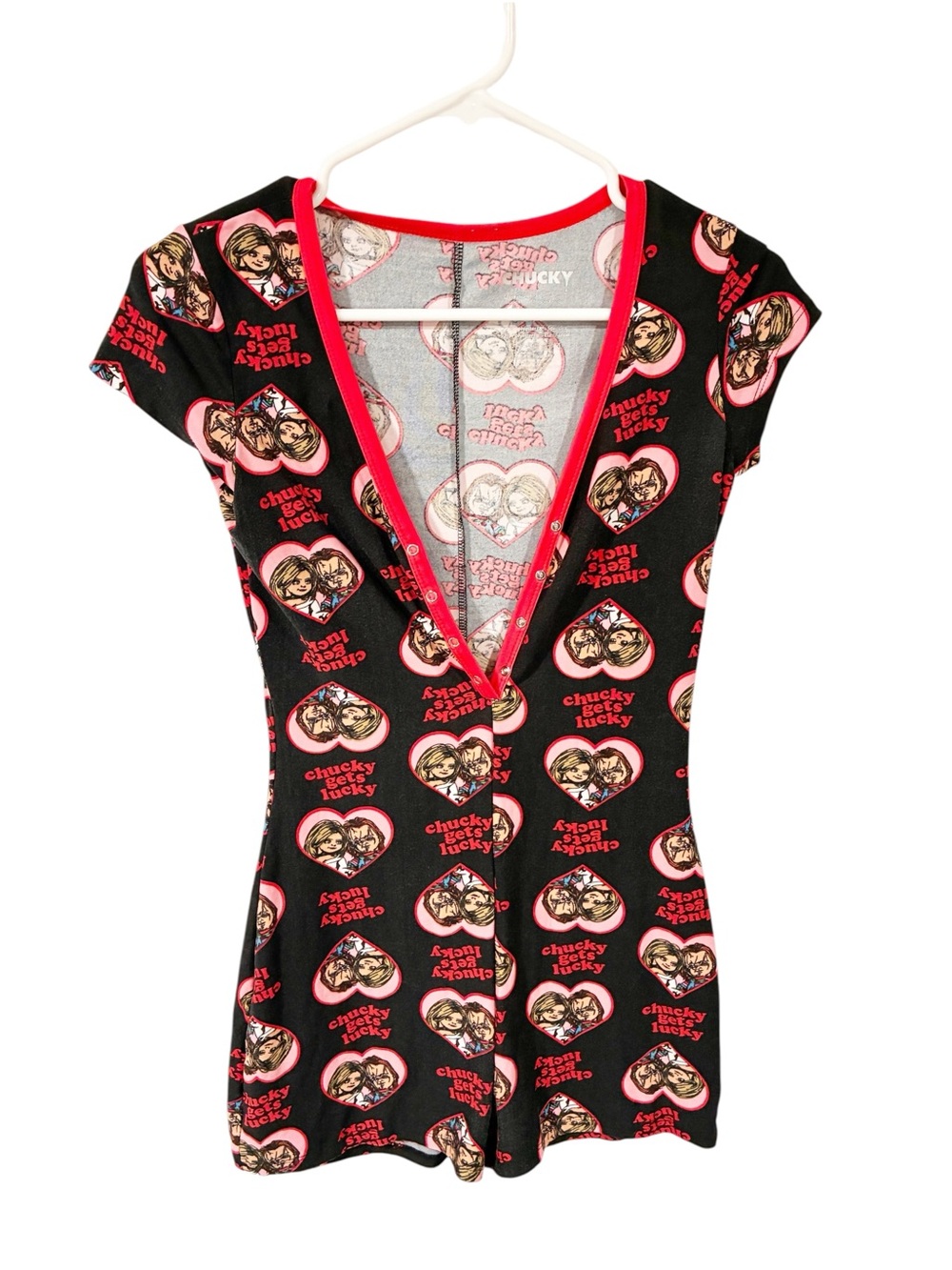 Chucky Gets Lucky Tiffany Black Red One Piece Romper Pajama Half Button Small
